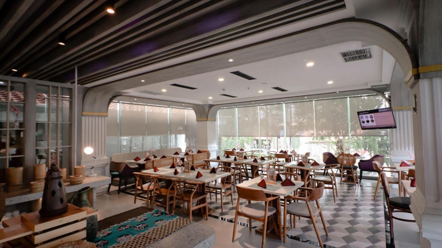 Solia Hotel Yosodipuro Surakarta  Exterior photo